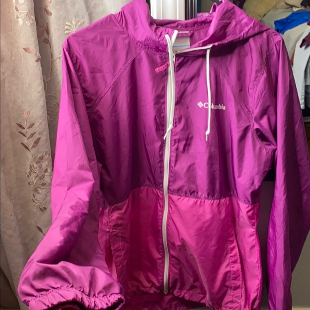 Columbia windbreaker